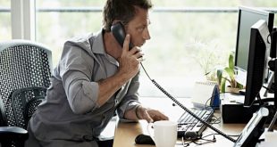 ارتباط تلفنی با مشتری