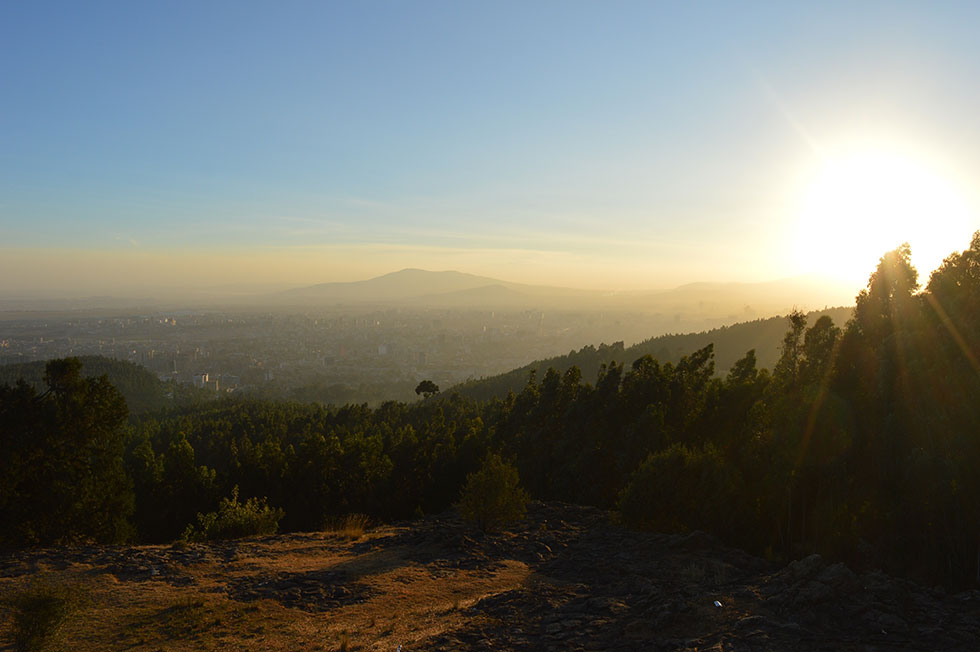 مکاتب دهگانه استراتژی و بازی اردوگاه رقیب