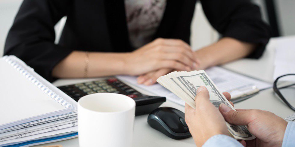 ترک خدمت و حقوق و مزایا