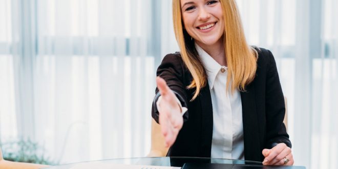 جلسه استخدام