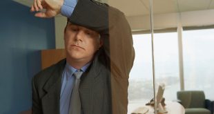 کارمندان عزادار